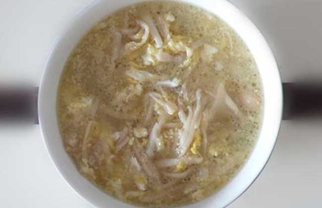 海鲜菇鸡蛋汤